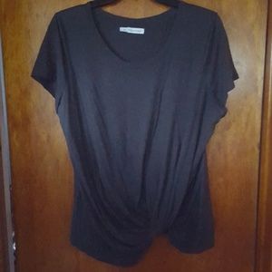 Maurice super soft gray bunched tee